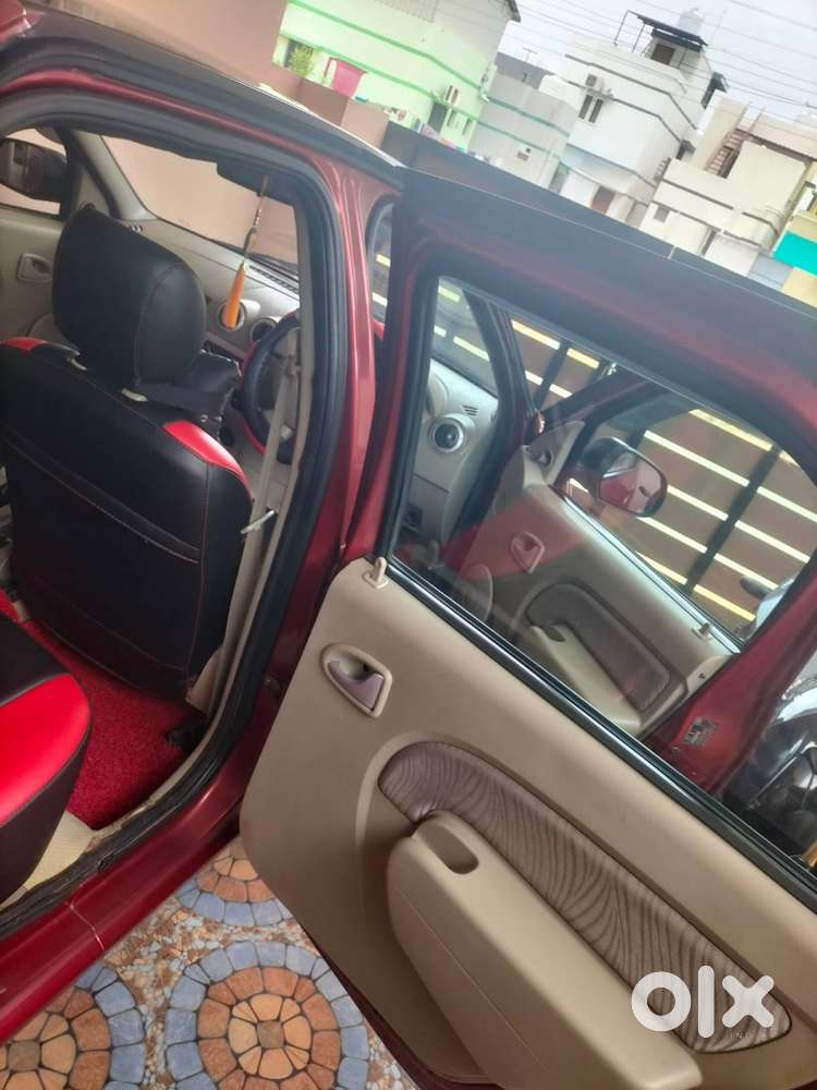 Mahindra Logan 2008 Petrol