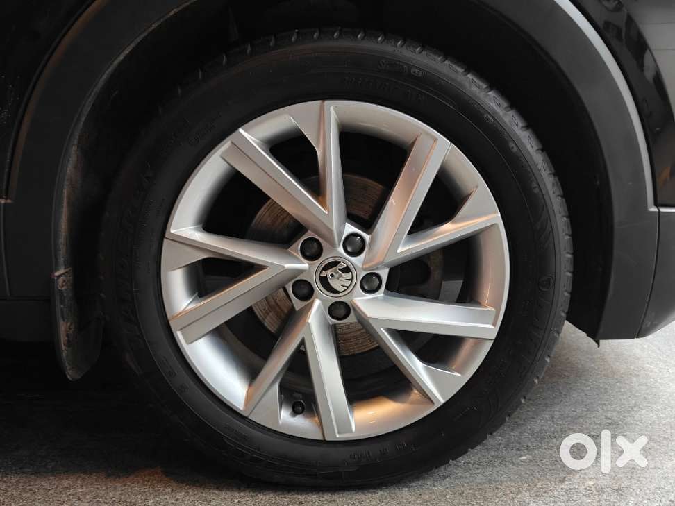 Skoda Kushaq 1.0 Tsi Style At, 2024, Petrol