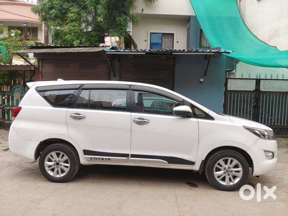Toyota Innova Crysta 2018