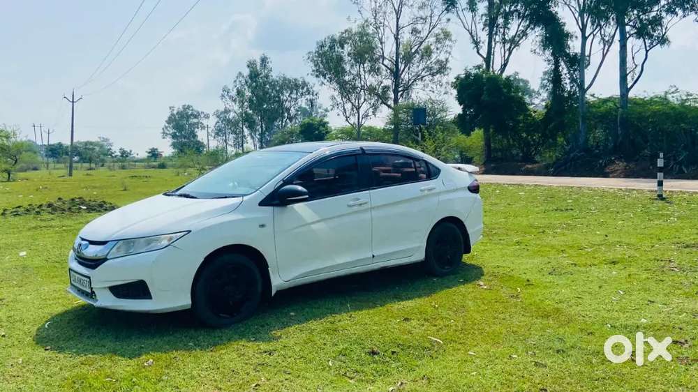 Honda City Petrol Manual 2nd Owner 2014