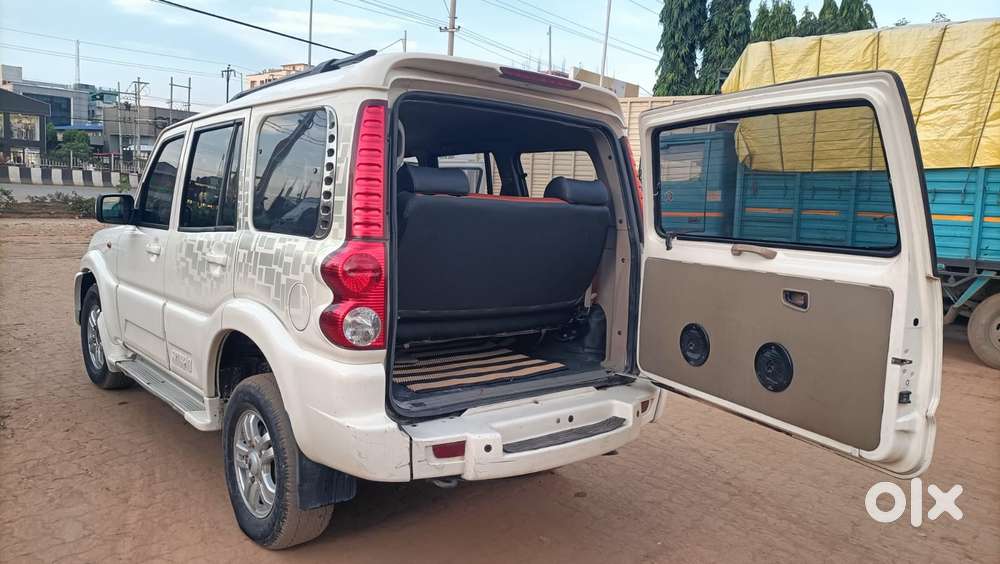 Mahindra Scorpio Vlx 2wd Abs At Bsiii, 2013, Diesel