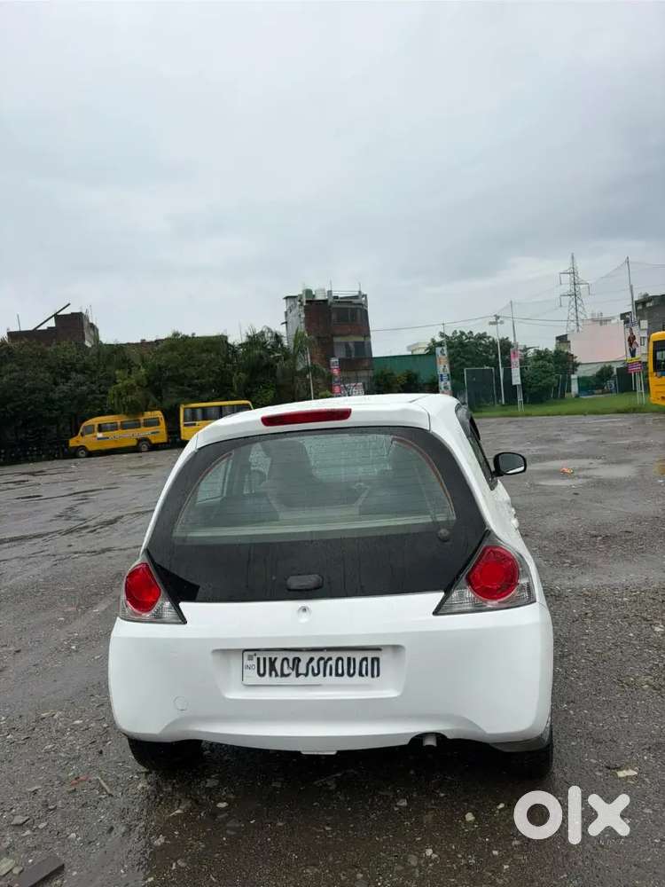 Honda Brio Mt Petrol 2013