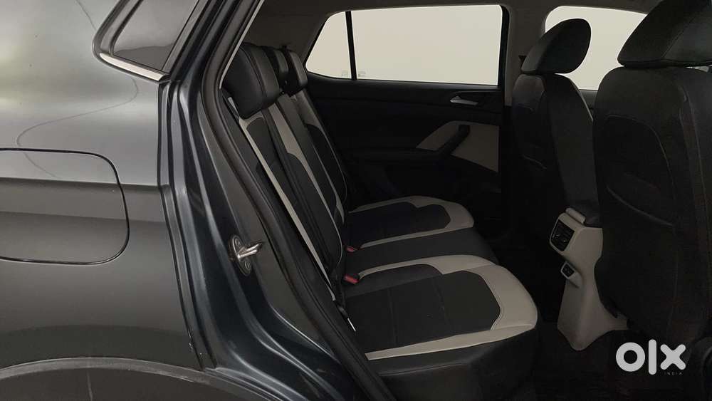 Volkswagen Taigun Topline 1.0 Tsi At (electric Seats), 2022, Petrol