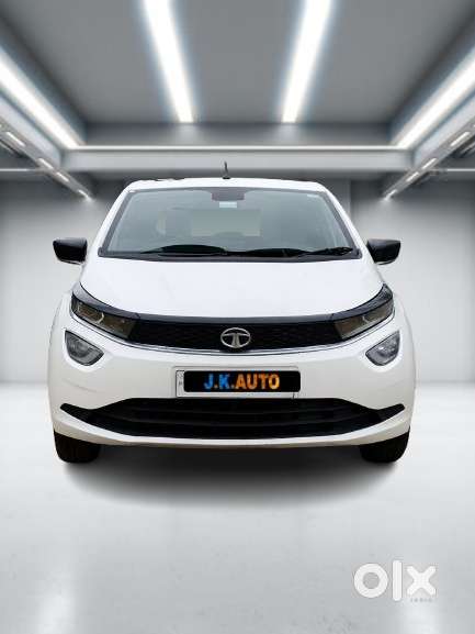 Tata Altroz Xz, 2020, Petrol