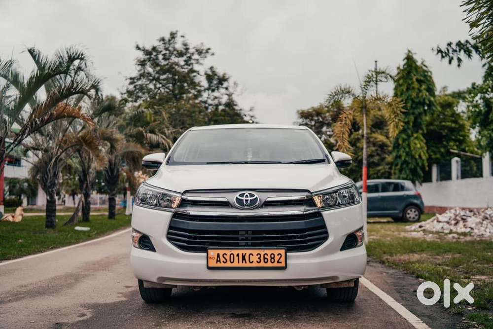 Toyota Innova Crysta Commercial 2018 Diesel Well Maintained