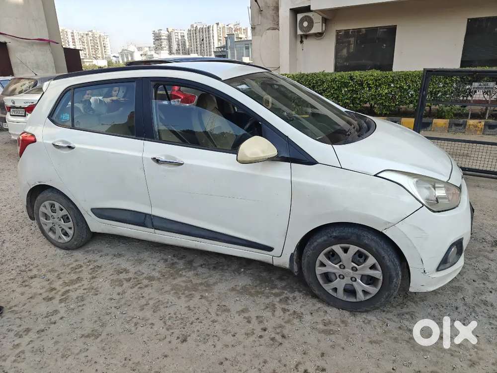 Hyundai Grand I10 Sportz 2014 Petrol