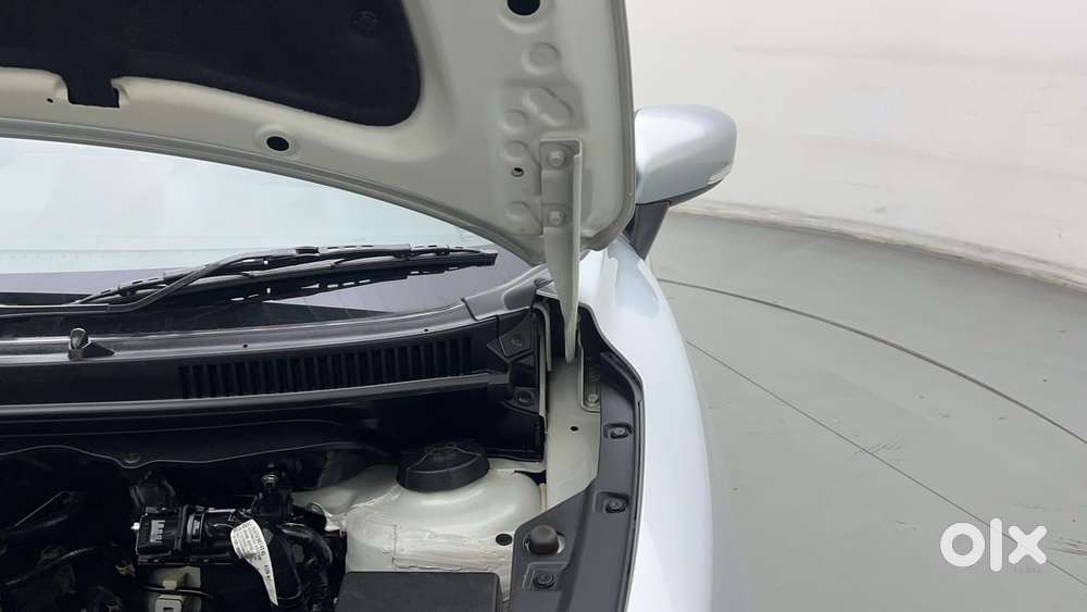 Maruti Suzuki Fronx Delta Plus 1.2l Mt, 2023, Petrol