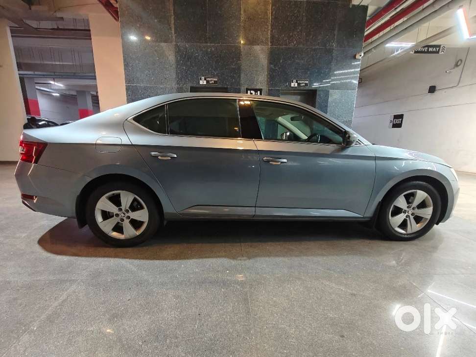 Skoda Superb Style 1.8 Tsi Mt, 2016, Petrol
