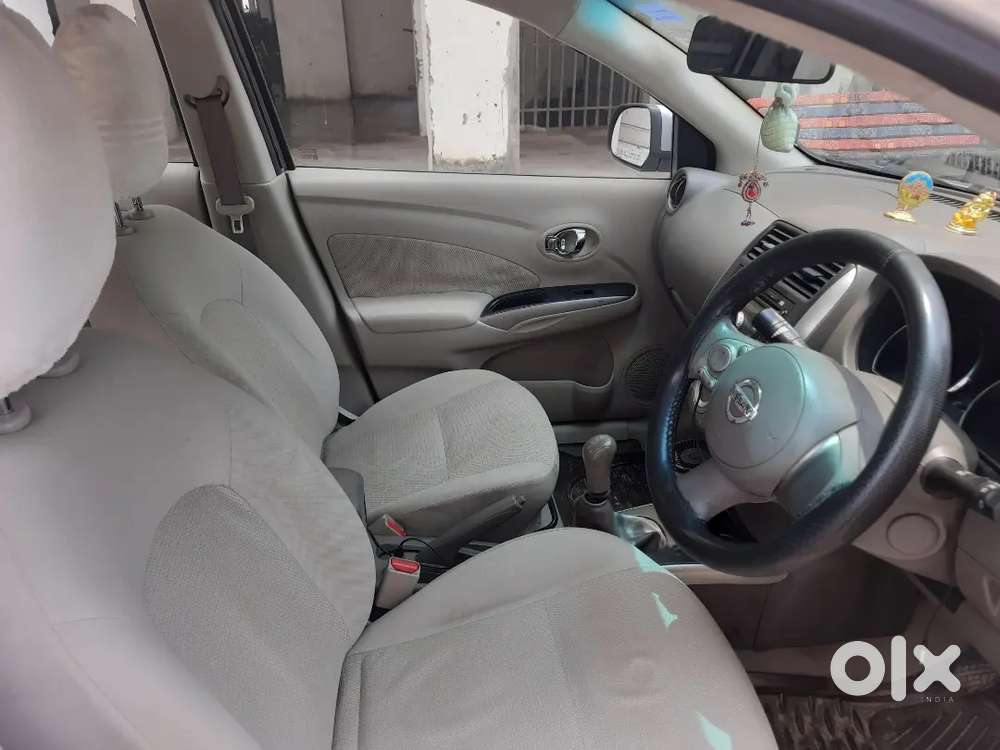 Nissan Sunny 2014 Petrol
