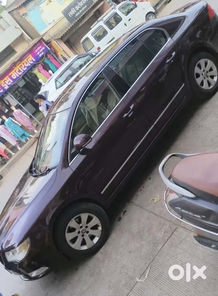 Skoda Superb 2013 Petrol 950000 Km Driven