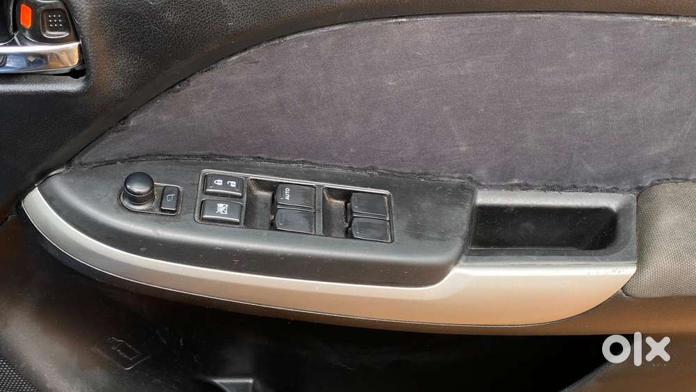 Maruti Suzuki Baleno 1.2 Cvt Zeta, 2017, Petrol