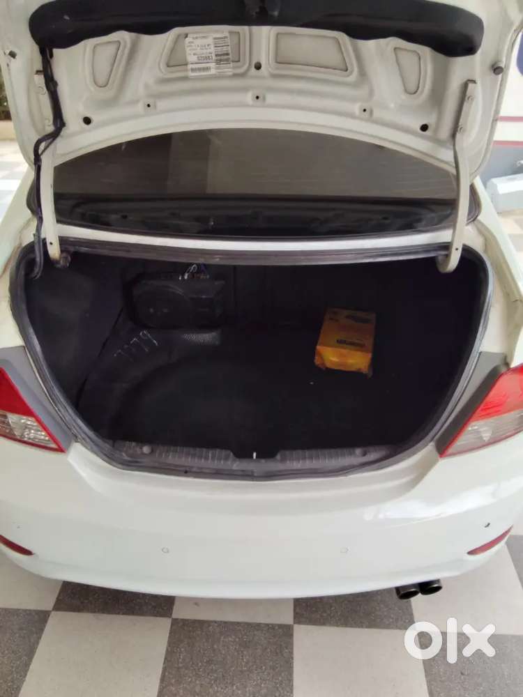 Hyundai Fluidic Verna 2011 Diesel Manual