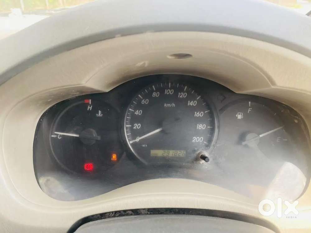 Toyota Innova 2013