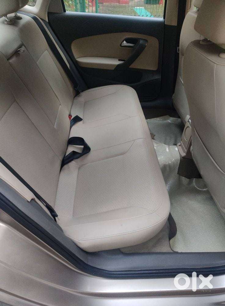 Volkswagen Vento 1.5l Tdi Highline Plus At Diesel, 2015, Diesel