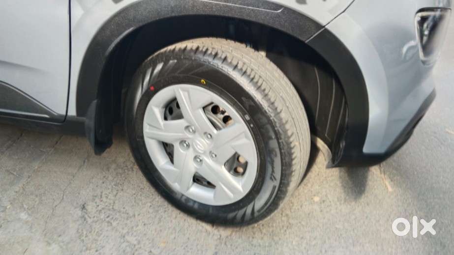 Hyundai Venue 1.2 S Plus, 2021, Petrol