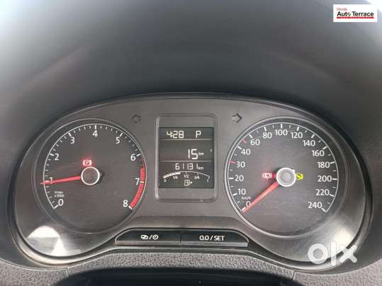 Volkswagen Vento 2013-2015 1.2 Tsi Comfortline At, 2016, Petrol