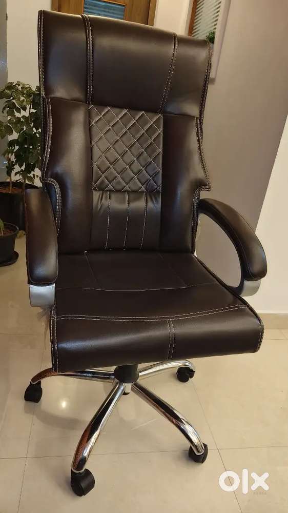 Boss chair