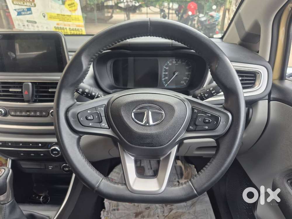 Tata Altroz Xz, 2020, Petrol