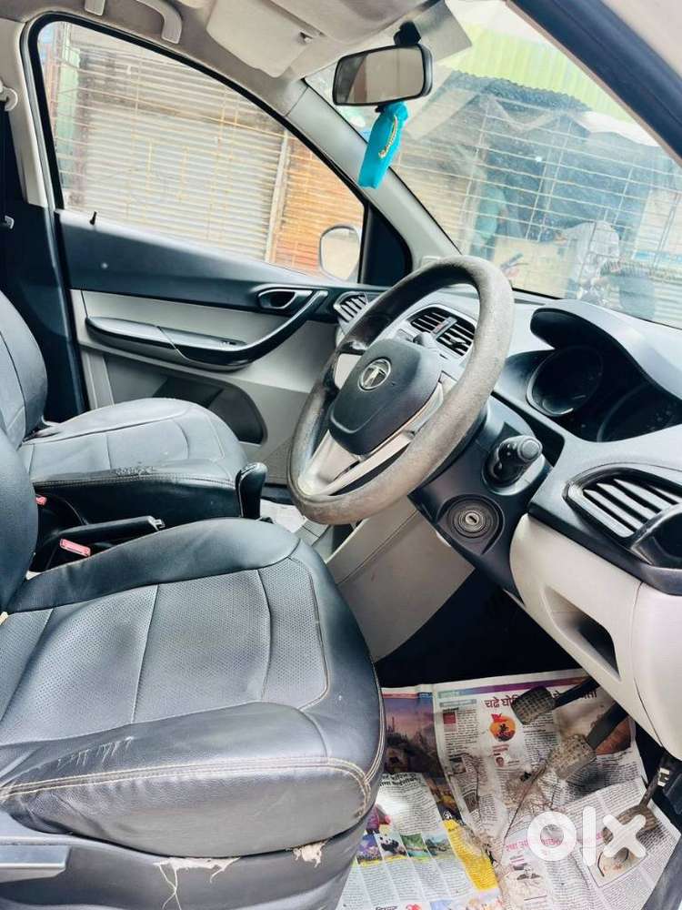 Tata Tiago 1.2 Revotron Xt (o), 2016, Petrol