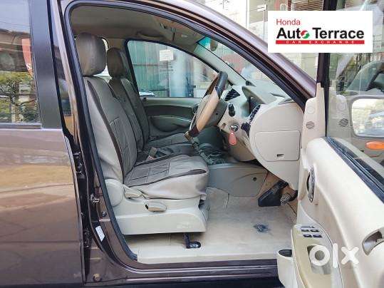 Mahindra Quanto C8, 2013, Diesel