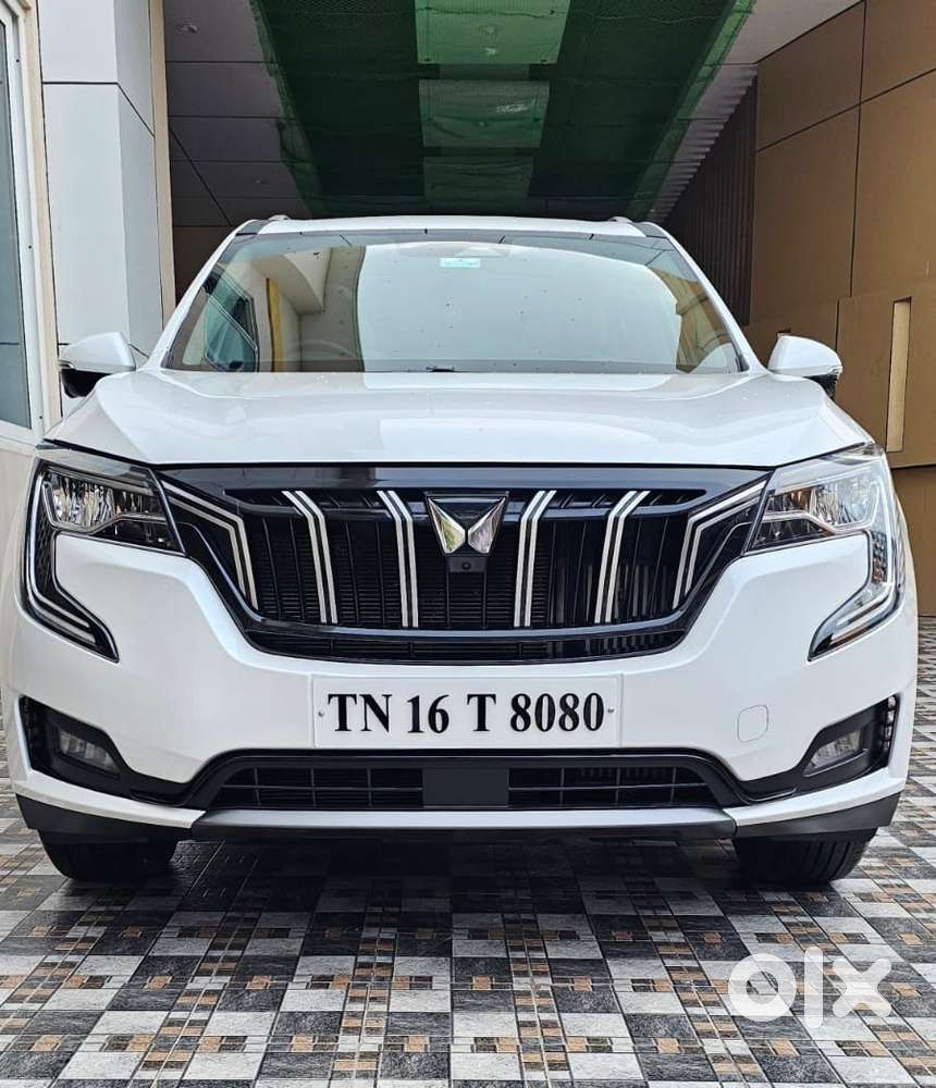 Mahindra Xuv700 2.2 Ax 7 Diesel Mt Luxury Pack Str, 2025, Diesel