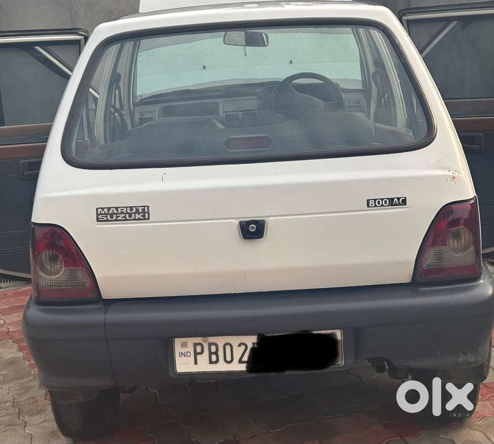 Maruti Suzuki 800 Ac 2011