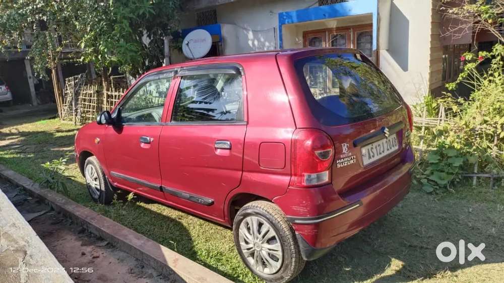 Brand New Condition Apron It's Seal