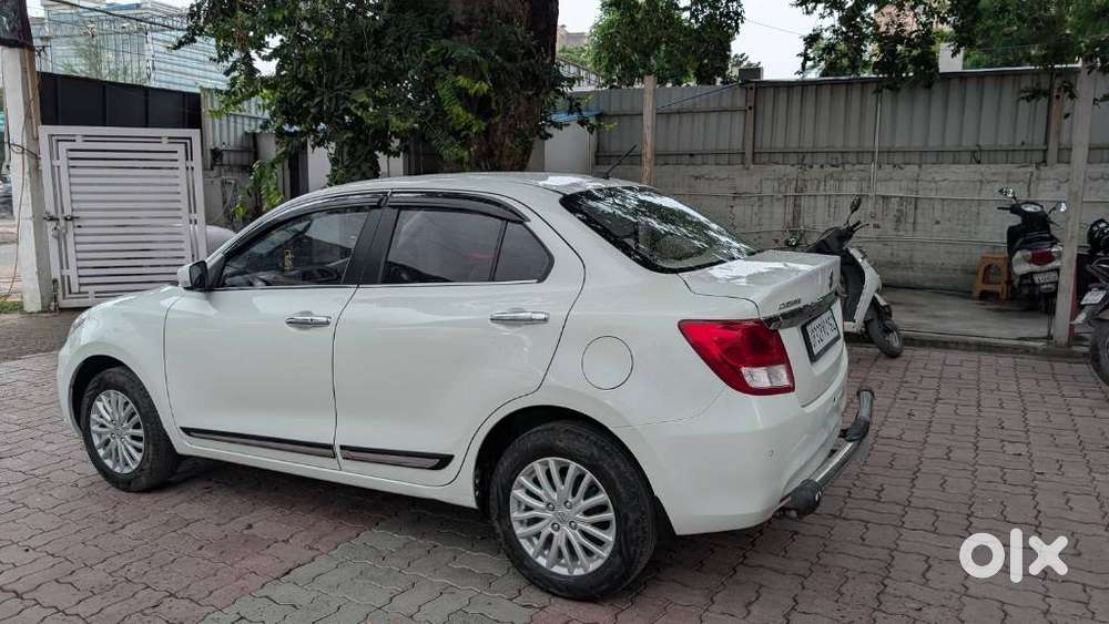Maruti Suzuki Dzire 1.2 Zxi, 2024, Petrol