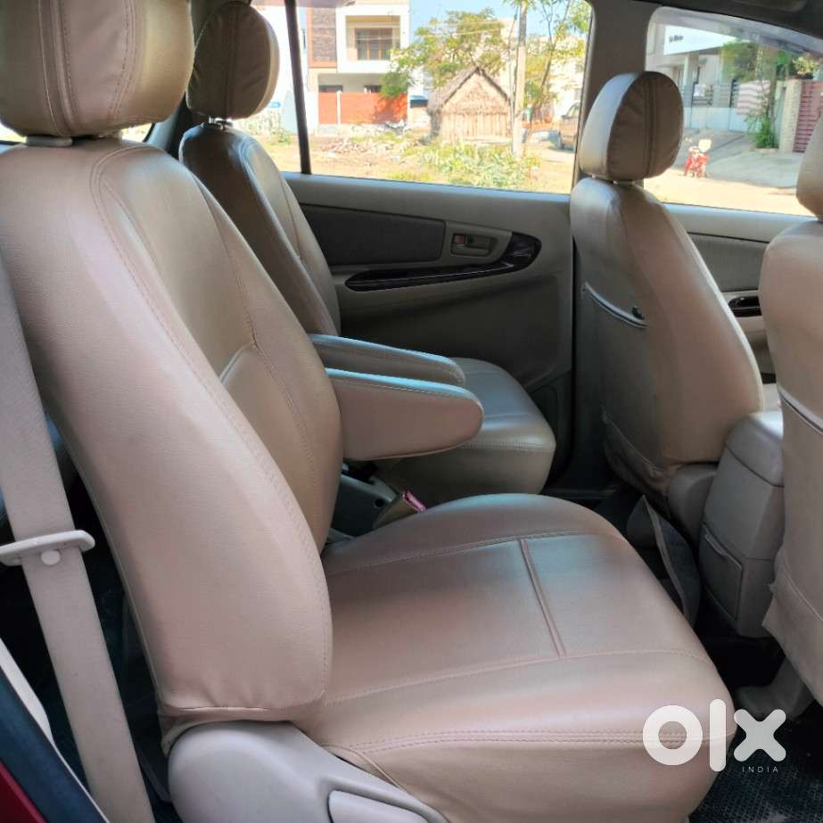Toyota Innova 2004-2011 2.5 G4 Diesel 7-seater, 2006, Diesel