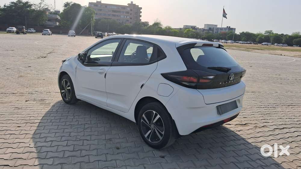 Tata Altroz Xz Plus (s), 2020, Petrol
