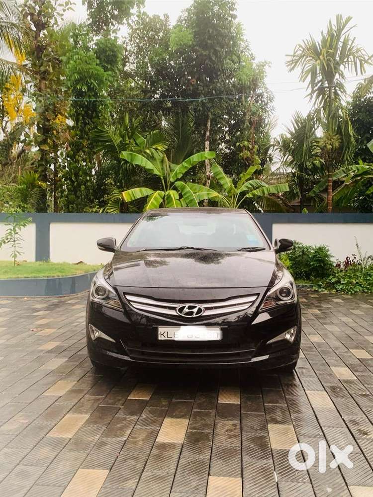 Hyundai Fluidic Verna 2015 Petrol Well Maintained