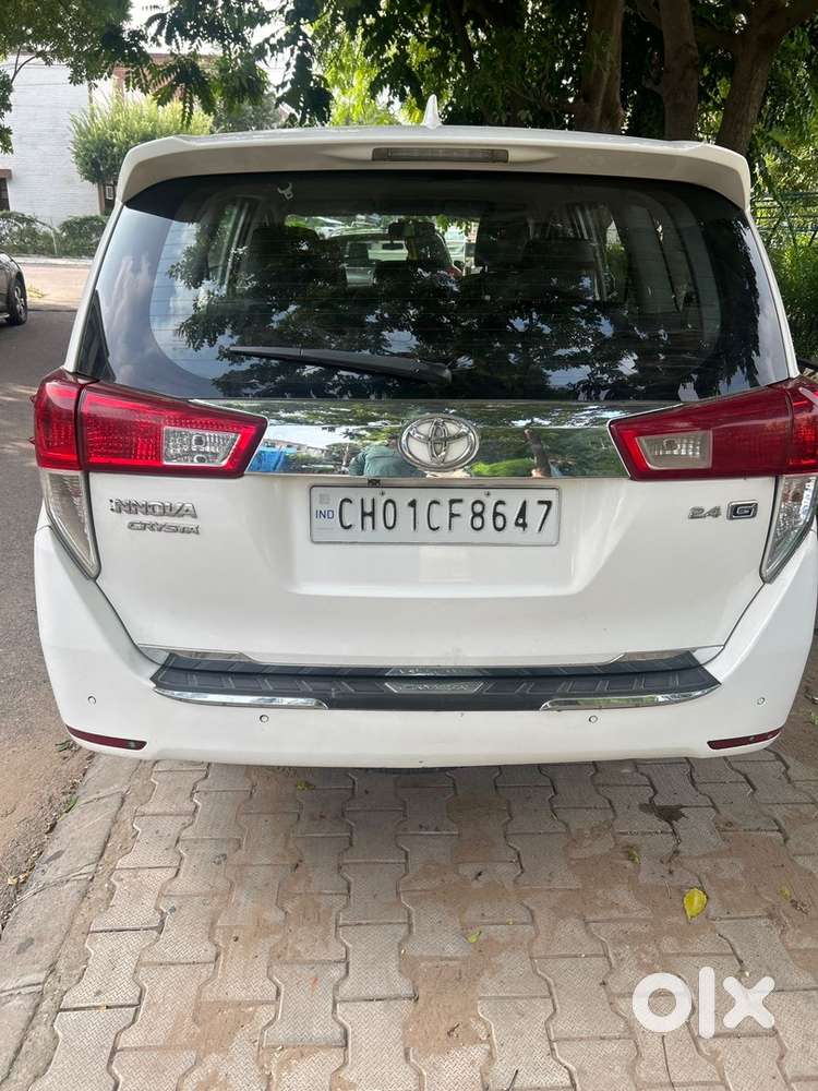 Toyota Innova Crysta 2021 Diesel Variant