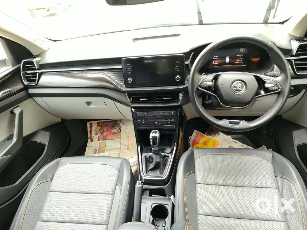 Skoda Kushaq 1.0 Tsi Style At, 2023, Petrol