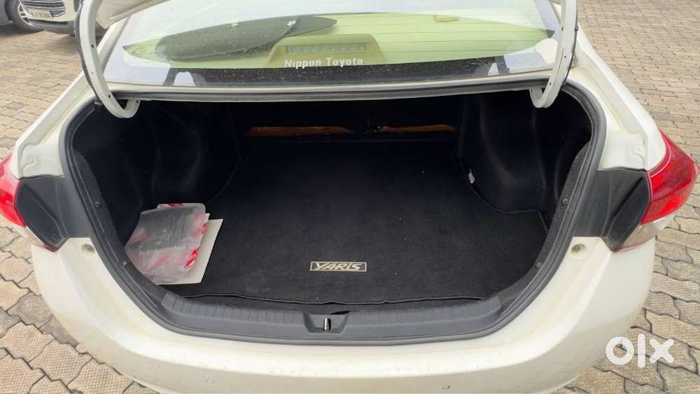 Toyota Yaris G Cvt, 2018, Petrol