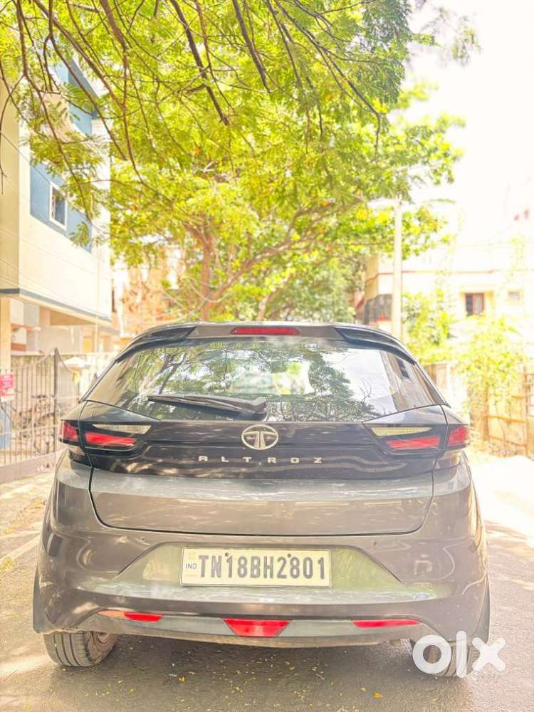 Tata Altroz Xz, 2022, Petrol