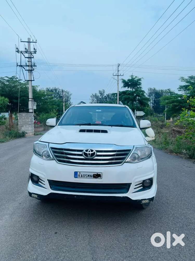 Toyota Fortuner 2014 Diesel 149000 Km Driven