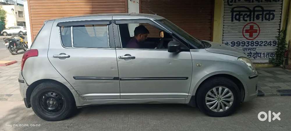 Maruti Suzuki Swift 2009 Petrol 85000 Km Driven