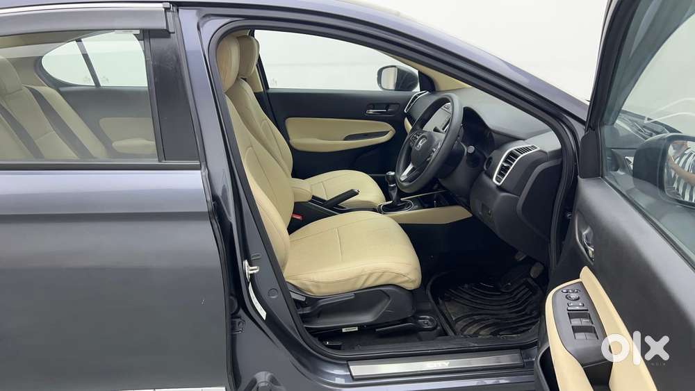 Honda City 1.5 V Mt, 2023, Petrol