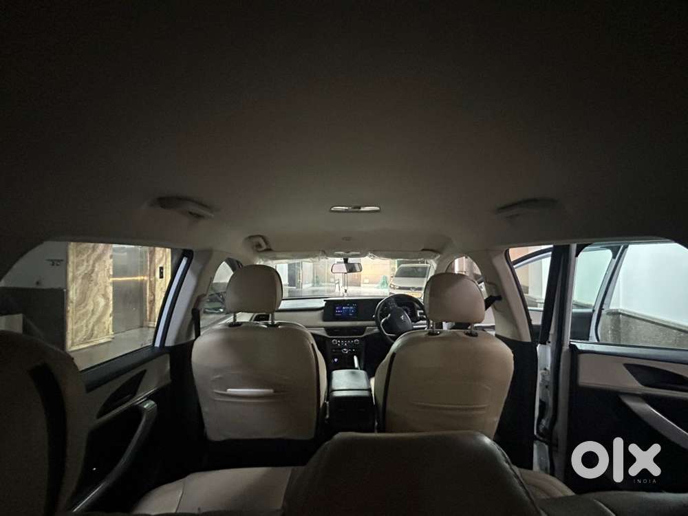 Mahindra Xuv700 Petrol 2022