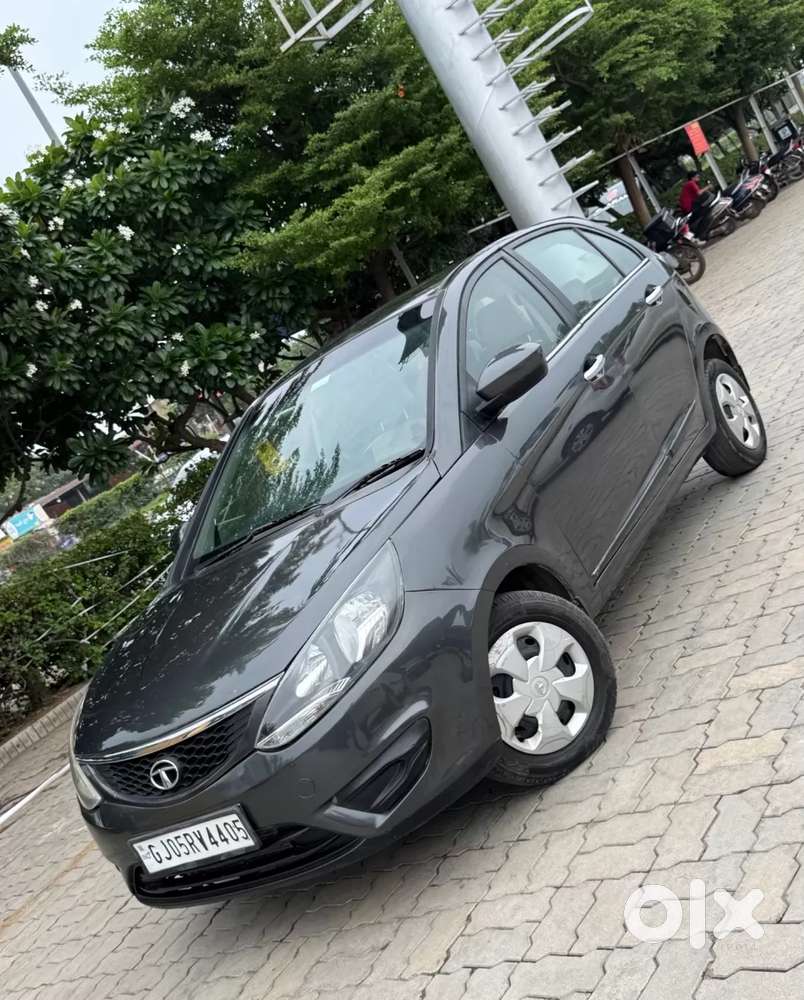 Tata Bolt Revotron Xe, 2016, Petrol