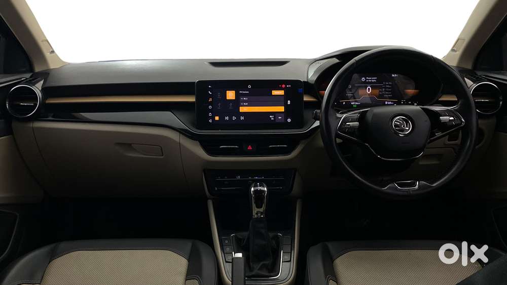Skoda Slavia 1.0 Tsi Style At, 2022, Petrol