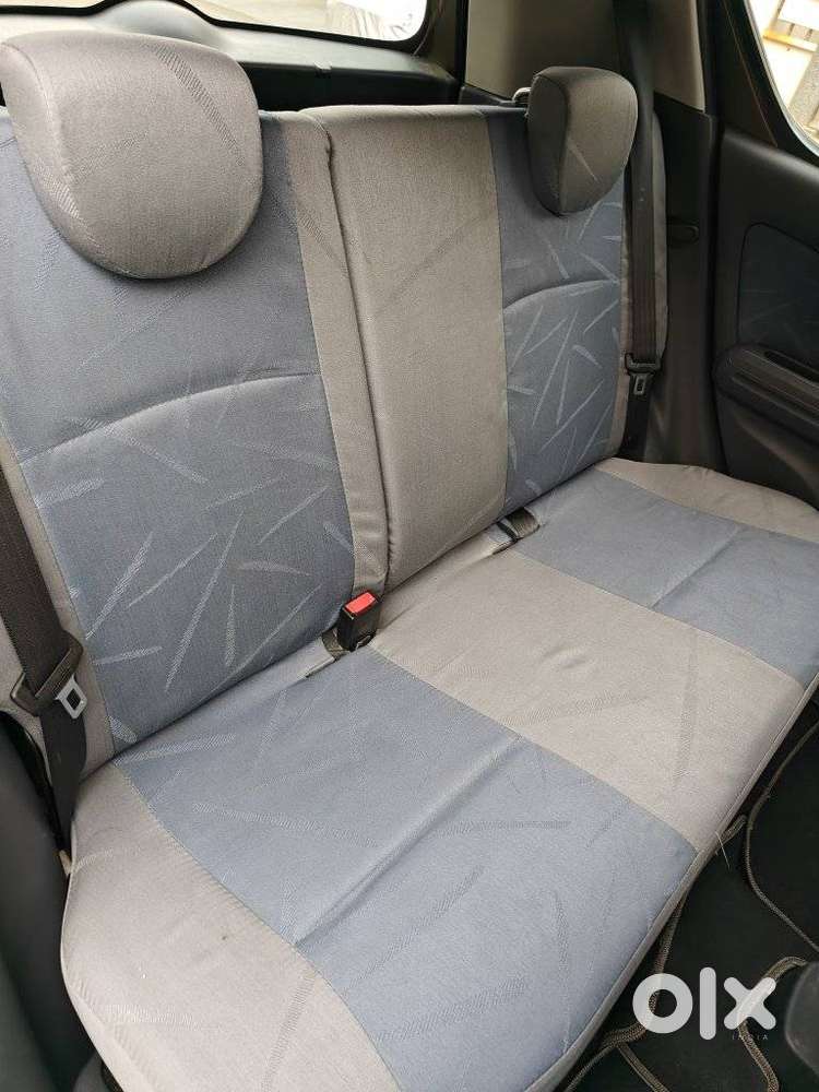 Maruti Suzuki Ritz Vxi, 2010, Petrol