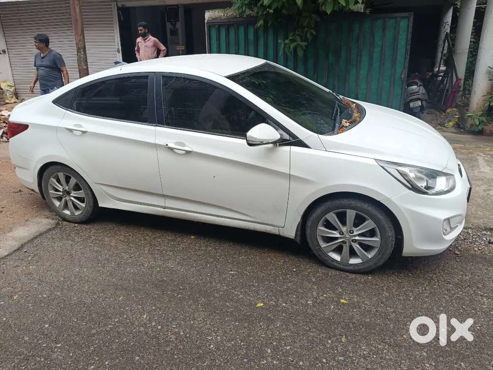 Hyundai Verna 2014 Petrol 120000 Km Driven
