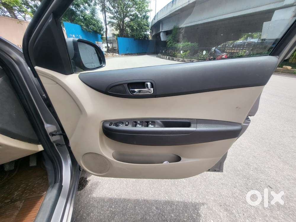 Hyundai I20 1.2 Sportz, 2012, Petrol