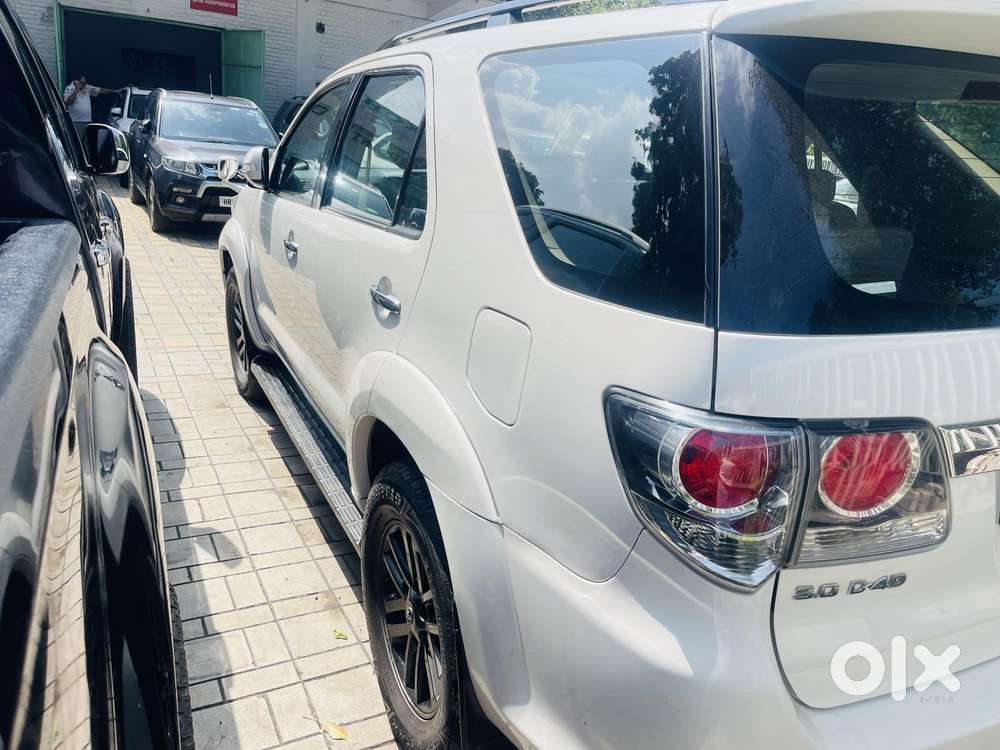 Toyota Fortuner 3.0 4x2 Automatic, 2015, Diesel
