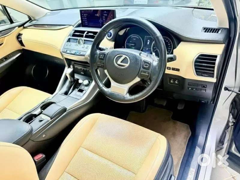 Lexus Nx, 2019, Petrol