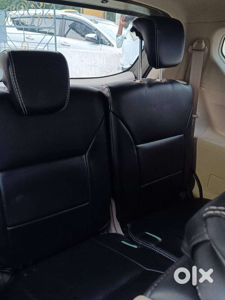 Maruti Suzuki Ertiga 2022-2023 Vxi Cng, 2023, Cng & Hybrids