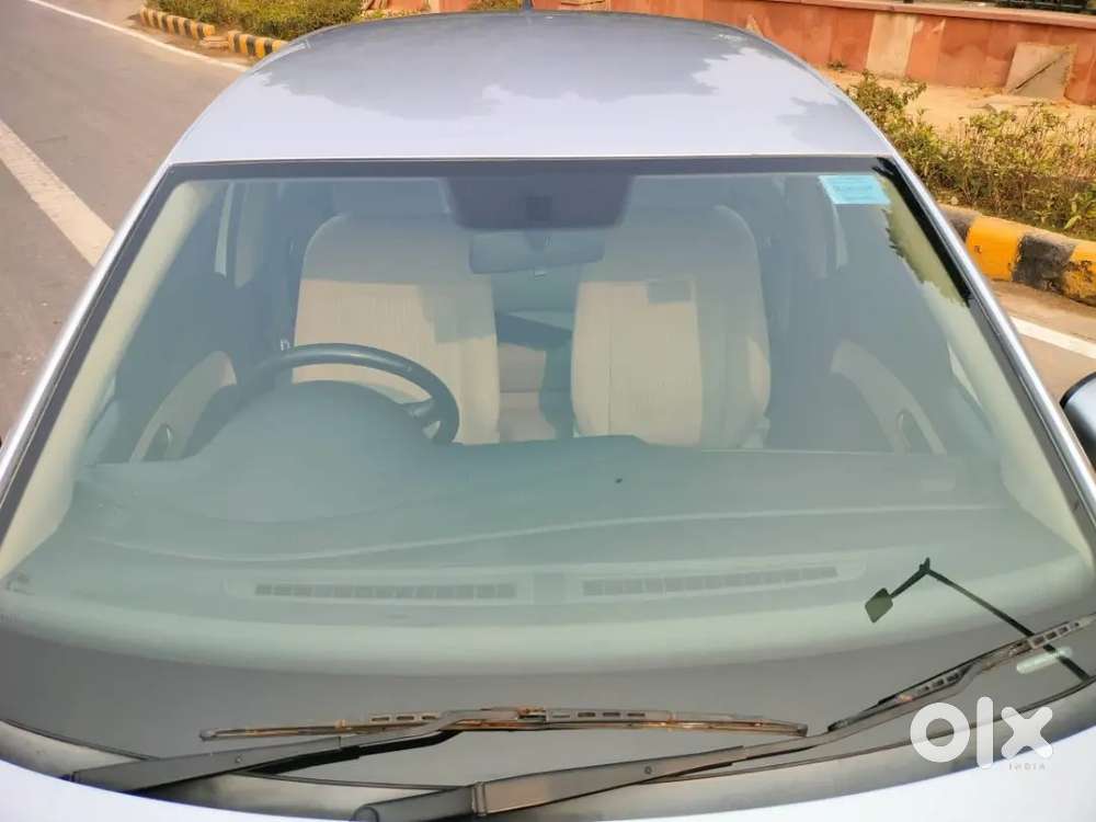 Volkswagen Polo Highline 2013 Car