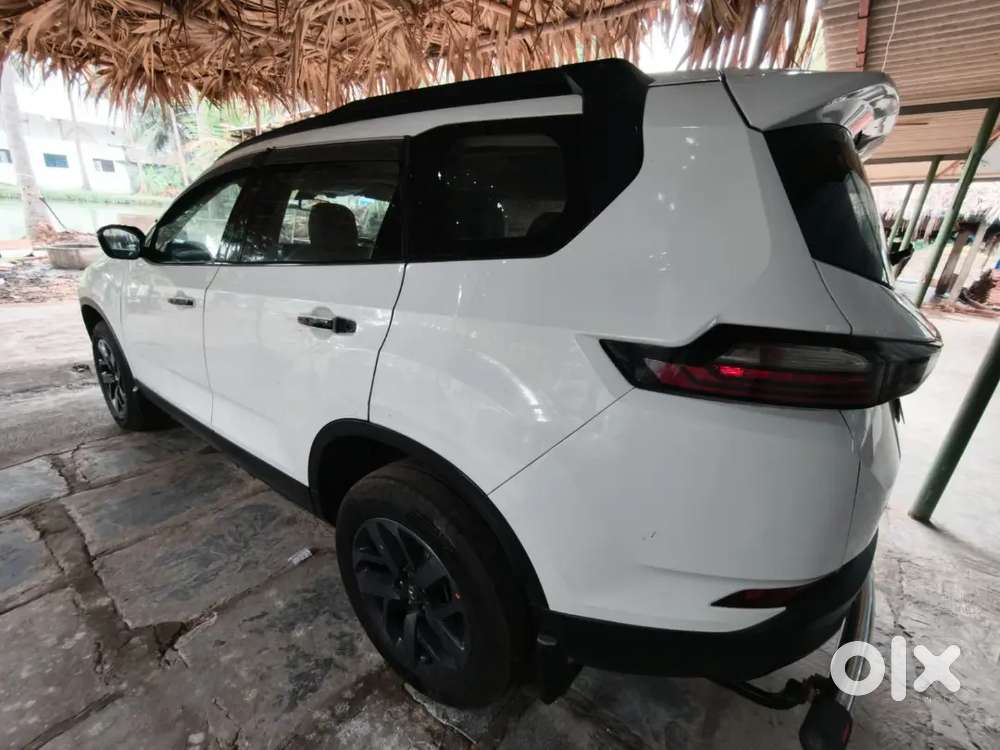 Tata Safari Xza Plus 6s Adventure In Full Condition