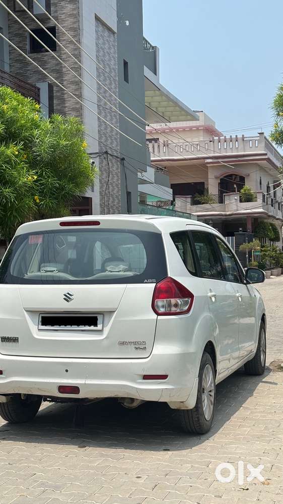 Maruti Suzuki Ertiga 2015